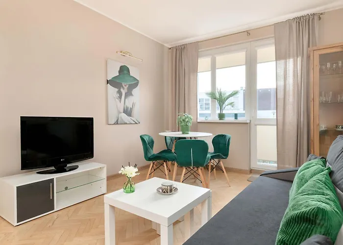 Baltic Breeze Kolobrzeska & Balcony By Renters Apartamento *