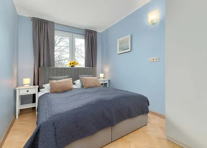 Baltic Breeze Kolobrzeska & Balcony By Renters Apartamento