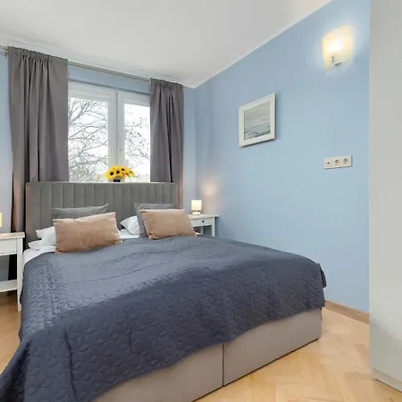 Baltic Breeze Kolobrzeska & Balcony By Renters Apartamento